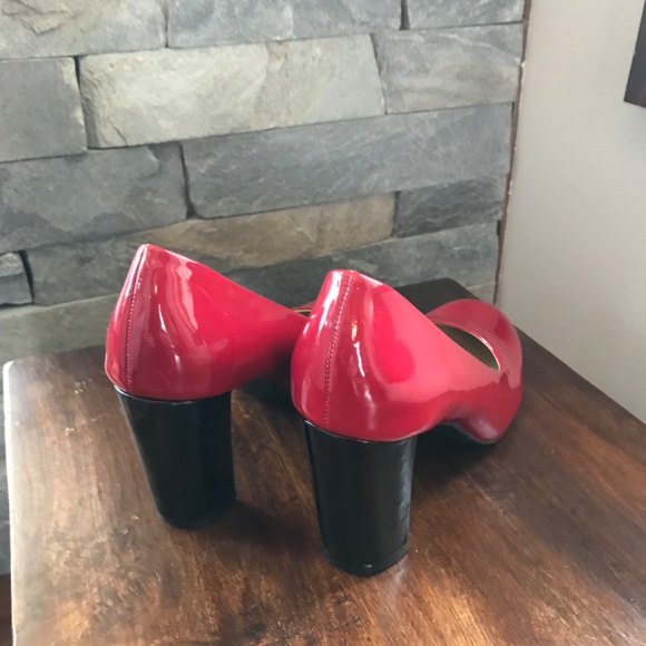 Bandolino Red Heeled Shoes Size 8 - Picture 2 of 5